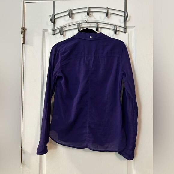 JC Penney Long Sleeve Button Down shirt violet purple Size Small NWT - Picture 2 of 10